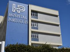Imagem - Elevador do Hospital Português, em Salvador, despenca com duas funcionárias