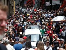 Imagem - Quantos somos? População brasileira chega a 213,4 milhões em julho de 2025