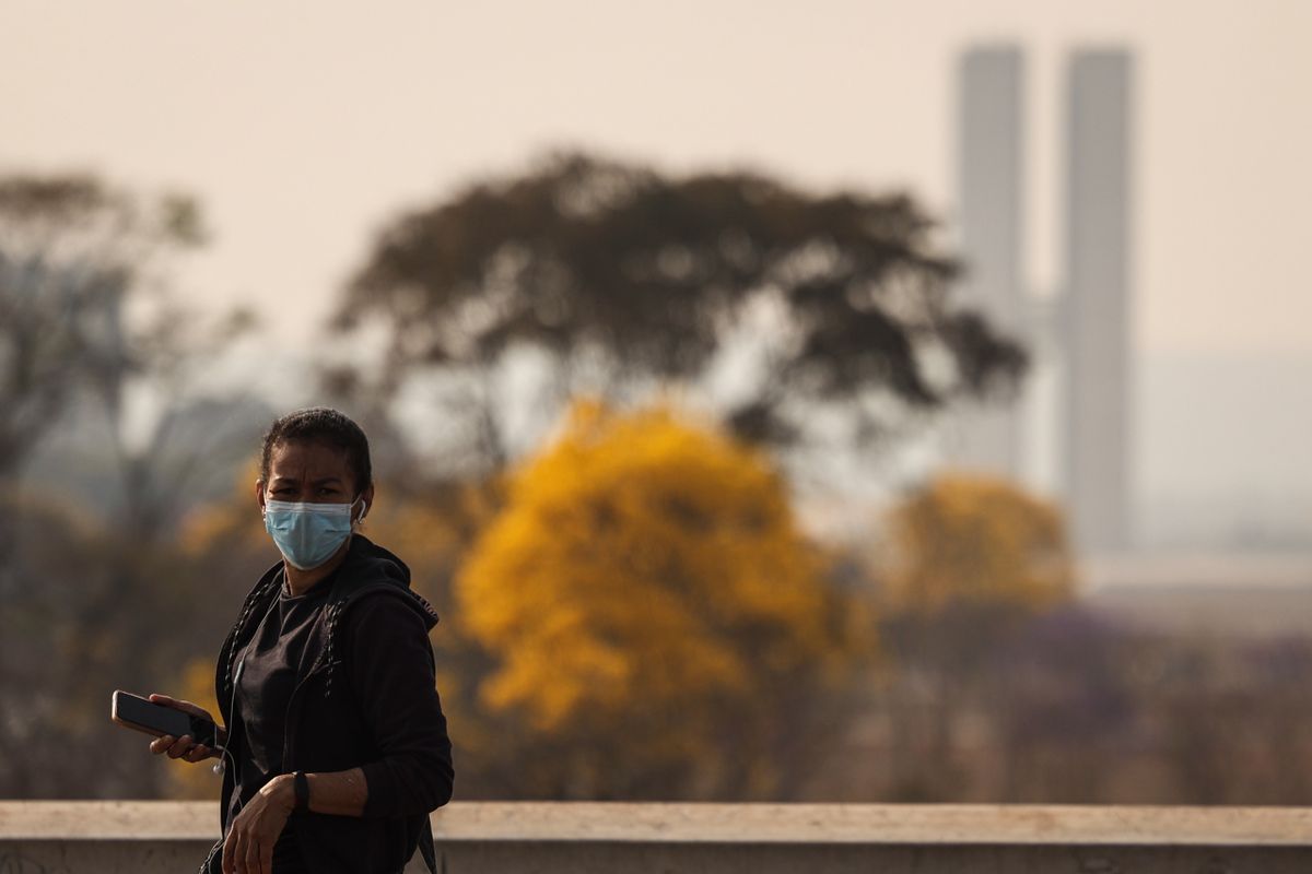 Crise climática é um tema que aparece constantemente envolto por negacionismo, fake news e meias verdades