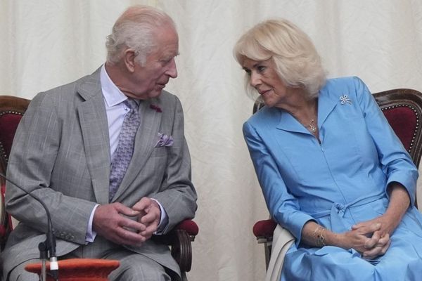 Rei Charles e Rainha Camilla