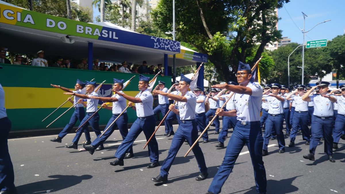 Desfile do Sete de Setembro em Salvador por Ana Lucia Albuquerque/CORREIO