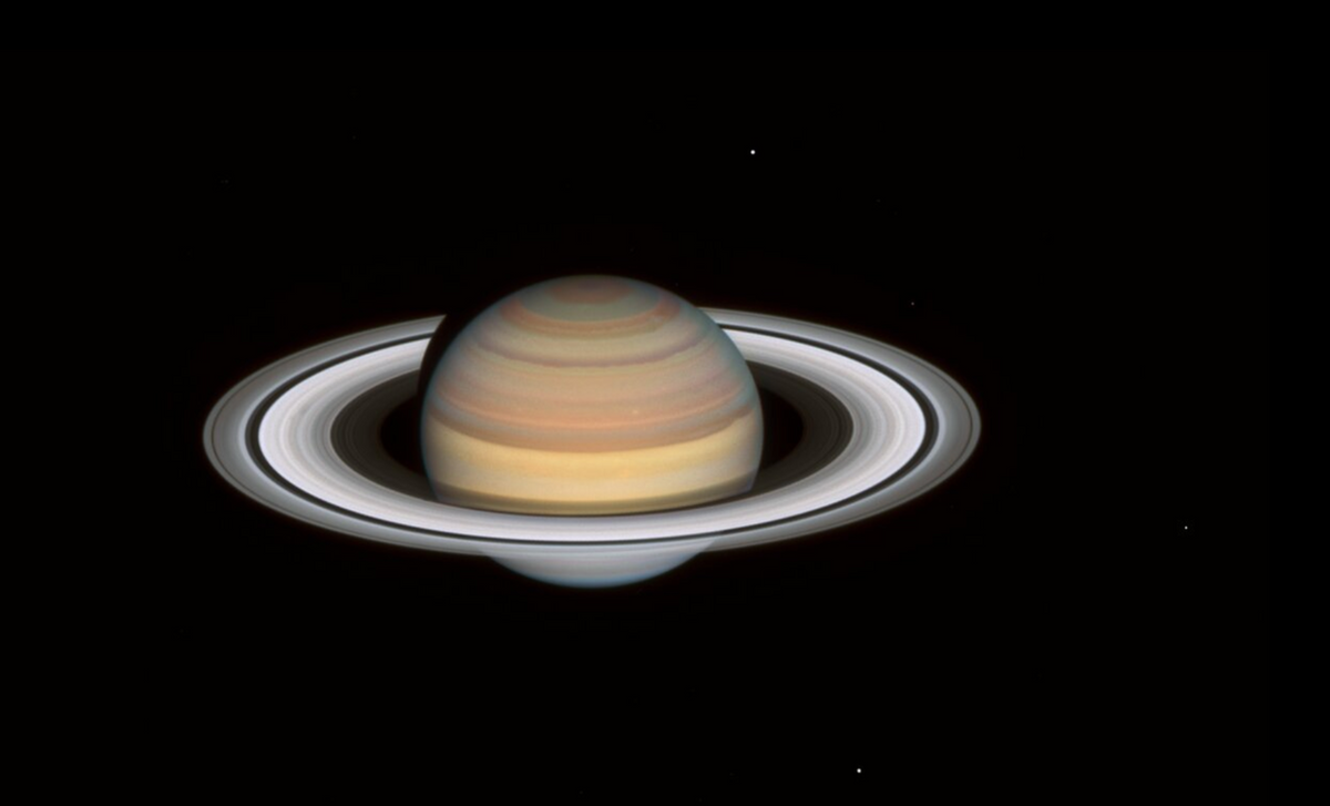 Saturno