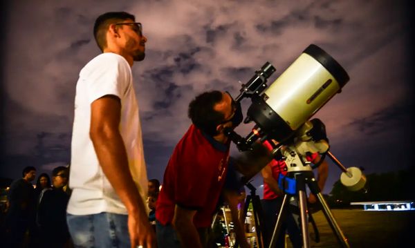 Clube de Astronomia de Brasília (CAsB),