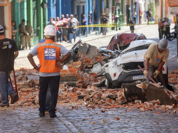 Imagem - 'Livramento', diz dono de carro atingido por desabamento de marquise