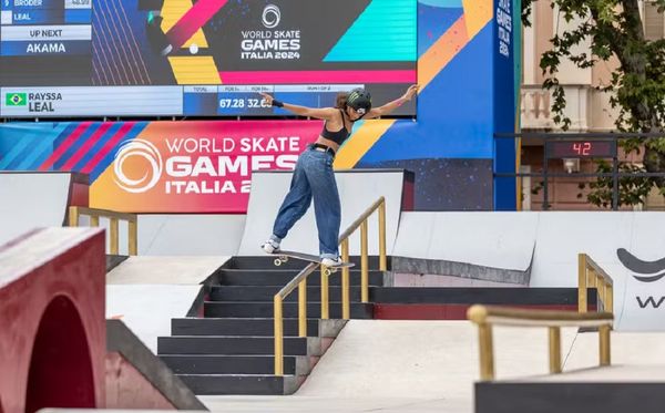 Rayssa Leal no Mundial de skate street de Roma por Julio Detefon/CBSK