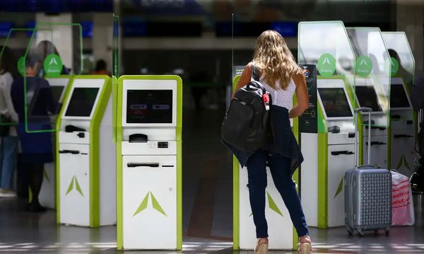 Movimentação de passageiros no Aeroporto Internacional de Brasília