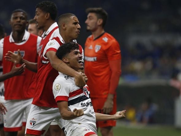 Imagem - São Paulo vence o Cruzeiro fora de casa em confronto direto pelo G6 do Brasileirão