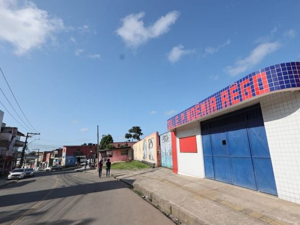 Imagem - Mãe agrediu diretor de escola em Valéria após filha ser suspensa por violar extintor e usar contra colegas