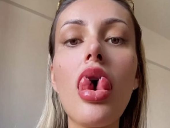 Imagem - Após 'cortar' língua no meio, Andressa Urach sonha em gravar pornô com cadeirantes e homens com nanismo