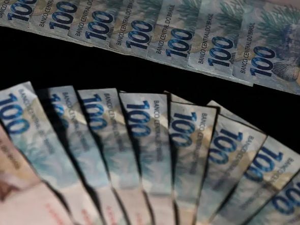 Imagem - Dinheiro esquecido: Brasileiros ainda podem resgatar R$ 8,6 bilhões nos bancos; saiba como