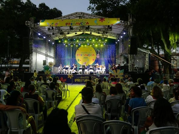 Imagem - Orquestras contagiam público no Baile da Primavera