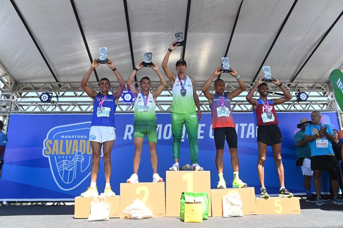 Cinco melhores colocados na categoria 42 km geral masculino