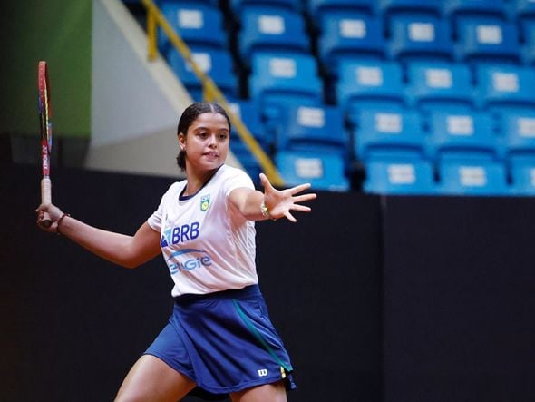 Imagem - Conheça Naná Silva: brasileira de 14 anos é a mais jovem tenista do ranking mundial