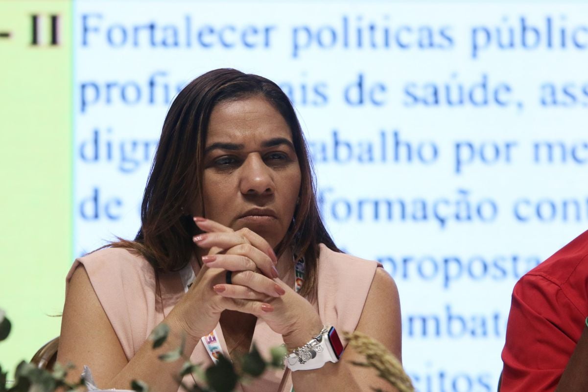 Roberta Santana, secretária de Saúde do estado