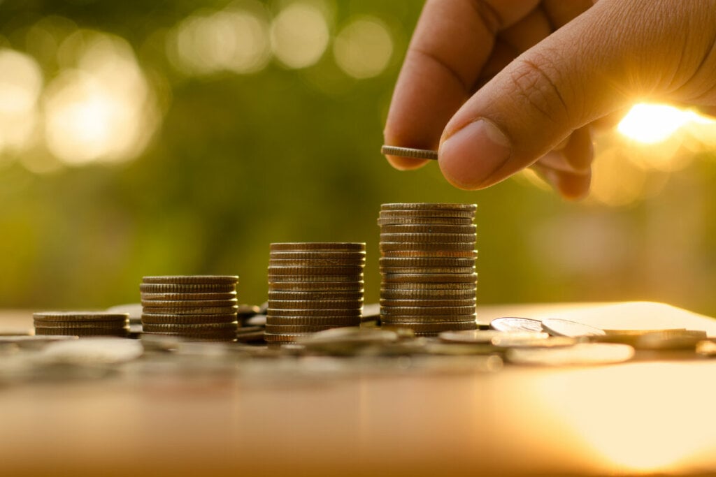 [Edicase]Simpatia pode ser feita para não faltar dinheiro em casa (Imagem: Singkham | Shutterstock) por Imagem: Singkham | Shutterstock