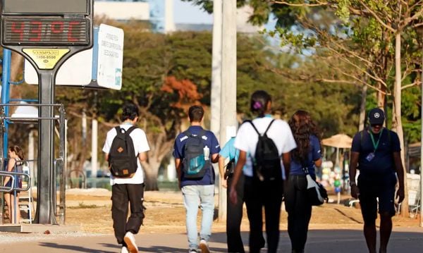 Seca e alta temperatura em Brasília