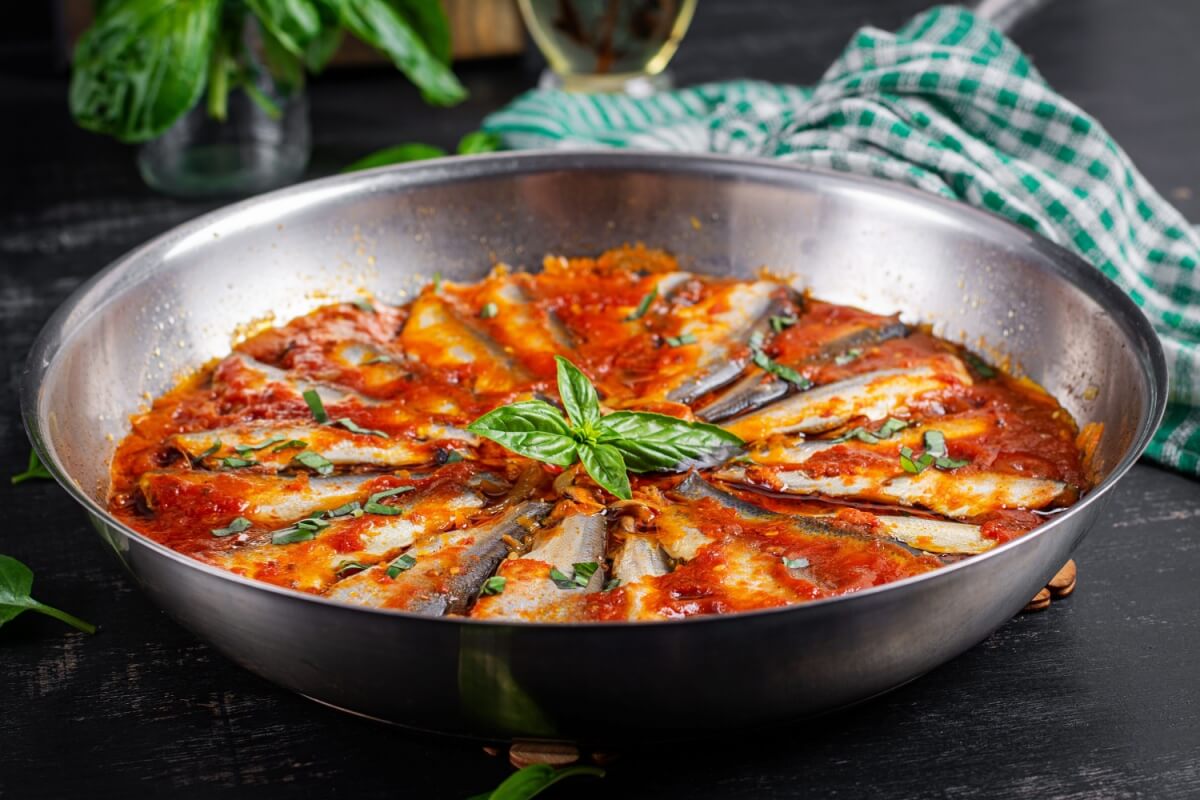 Sardinha ao molho (Imagem: Timolina | Shutterstock) por Imagem: Timolina | Shutterstock