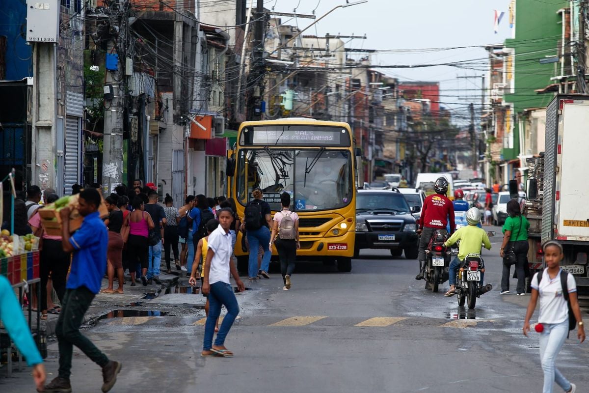 Ônibus voltam a circular no Uruguai