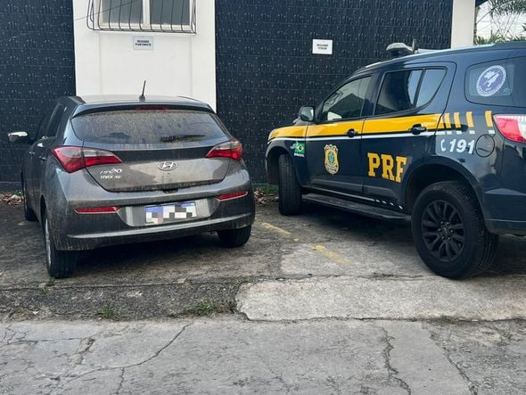 Imagem - Carro roubado em São Paulo é recuperado em Santo Antônio de Jesus