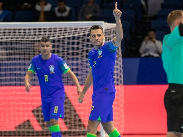 Imagem - Brasil sofre, mas vence a Ucrânia de virada e está na final da Copa do Mundo de Futsal