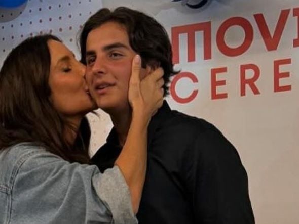 Imagem - Ivete Sangalo se posiciona sobre projeto que proíbe celulares na escola: “Concordo 100%”