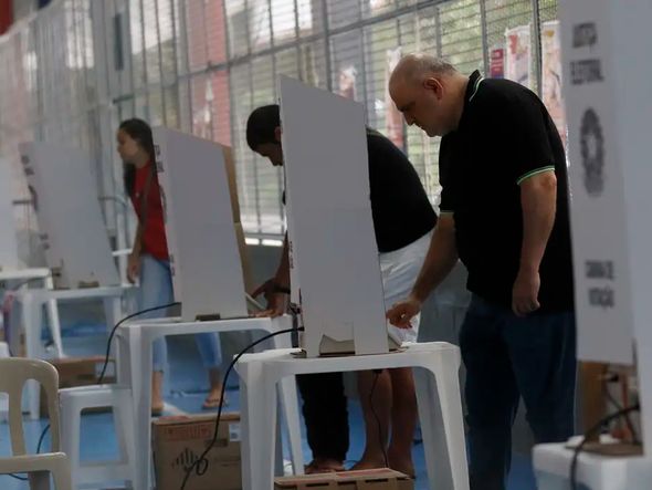 Imagem - Até que horas vai a votação do segundo turno das eleições 2024?