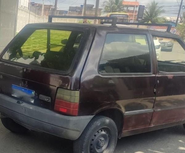 Foragido estava com carro roubado em Salvador