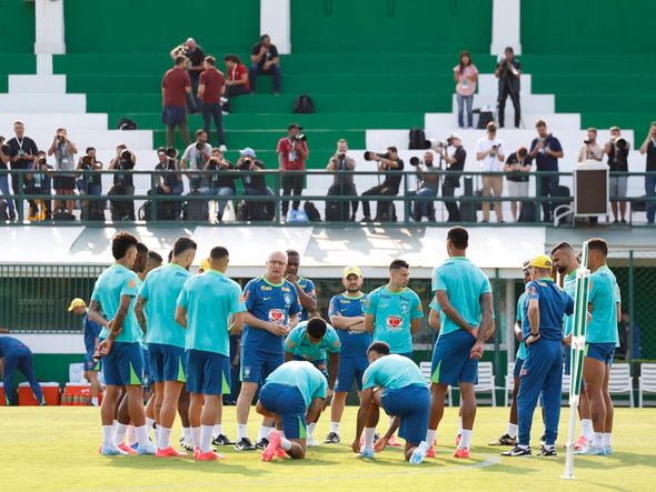 Imagem - Em clima de tensão, Brasil faz primeiro treino no CT do Palmeiras antes de pegar o Chile