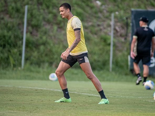 Imagem - Atacante Janderson é poupado de treino após sofrer trauma no ombro