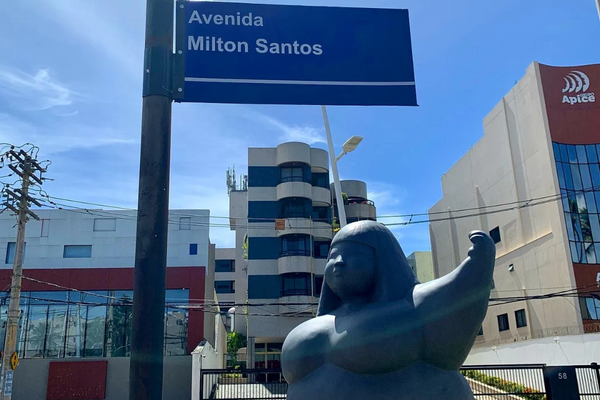 Avenida Milton Santos