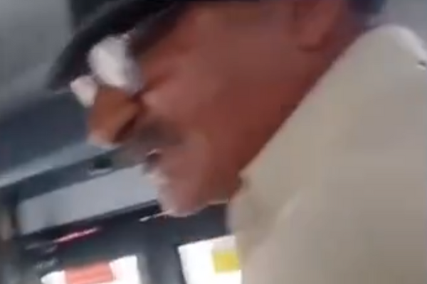 João Rodrigues Neto no vídeo feito pela