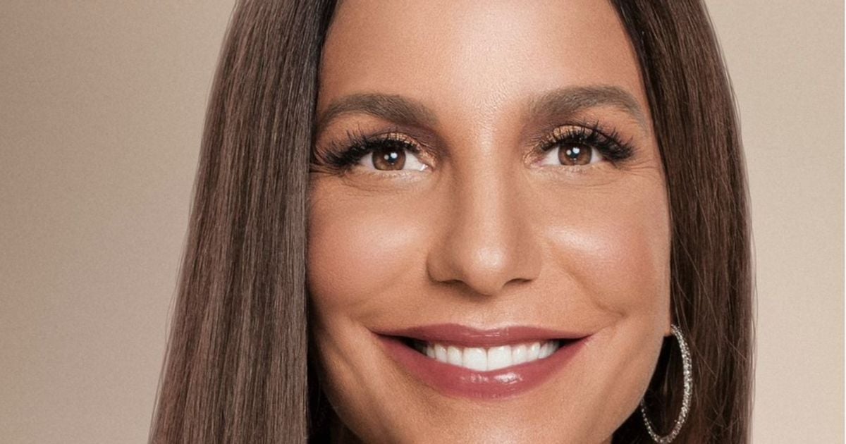 Imagem - Ivete Sangalo mostra árvore de Natal temática em seu apartamento em Salvador; veja foto