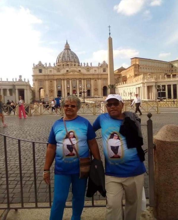 Sabino e a esposa foram para o Vaticano 