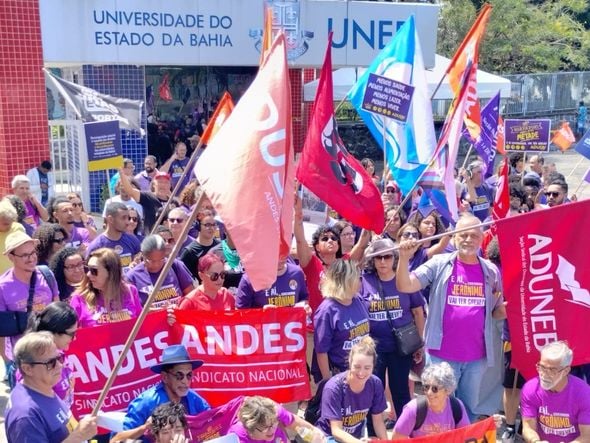 Imagem - Greve na Uneb permanece e professores cobram progressão na carreira