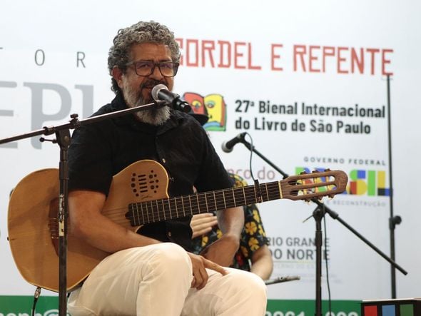 Imagem - Maviael Melo lança livro com sessão de autógrafos em Salvador