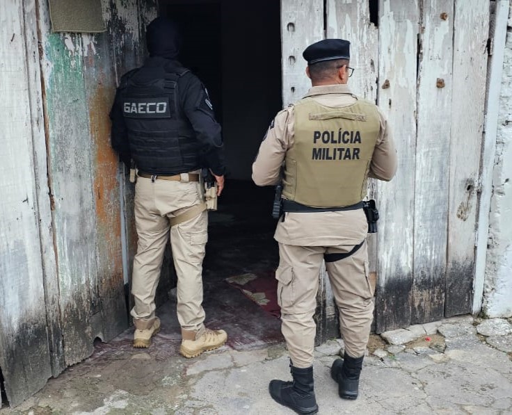 Operação do Gaeco e Polícia Militar  por Divulgação/MP-BA