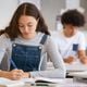 Imagem - Concurso de redação vai premiar estudantes da rede estadual com notebooks; saiba como participar