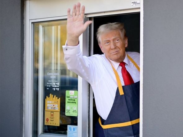 Imagem - Trump serve clientes no McDonald's: 'não deixe os EUA se tornarem o Brasil', diz brasileira