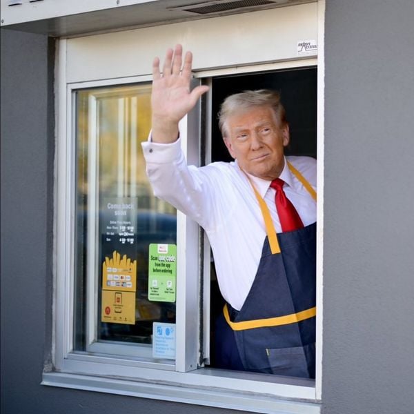 Trump fez ato de campanha no Mc Donald's