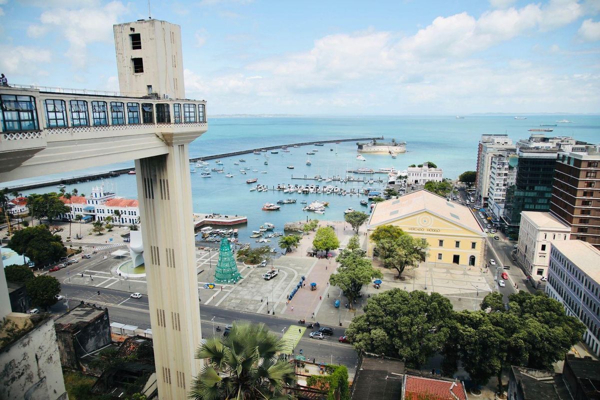 Elevador Lacerda passa por requalificação