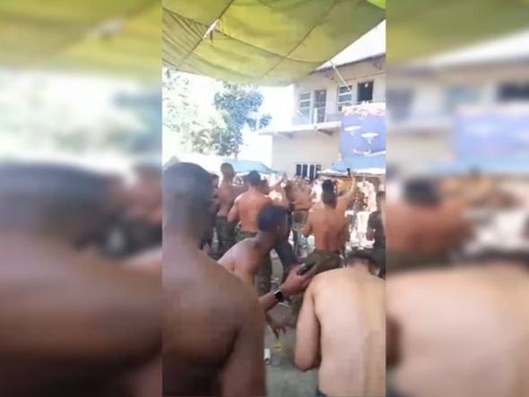 Imagem - Militares são detidos após festa com álcool e funk em quartel no Rio