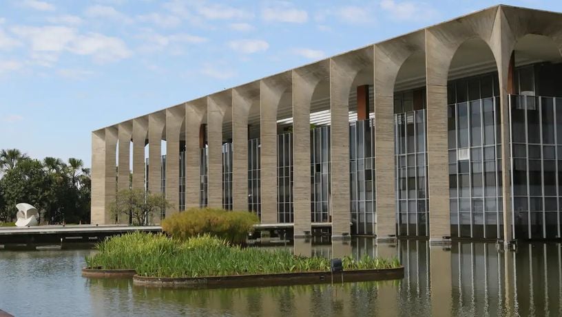 Imagem - Concurso de diplomata oferece 50 vagas com salário inicial de R$ 22 mil