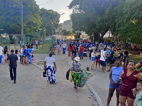 Imagem - Reta final da votação leva eleitores para colégios de Camaçari