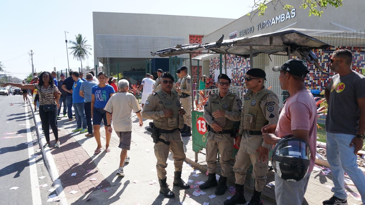 Camaçari se dividiu entre azul e vermelho para este domingo (27)