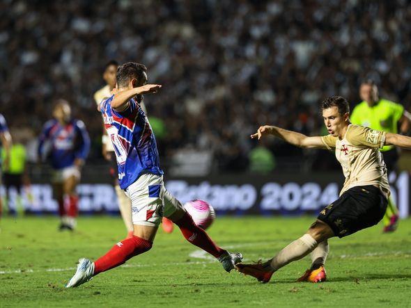 Imagem - 'Temos que rever o que queremos no campeonato', diz Everton Ribeiro após derrota do Bahia para o Vasco