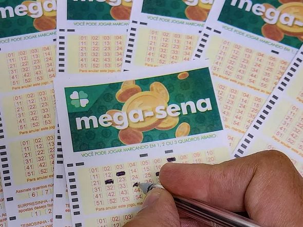 Imagem - Mega-sena acumula novamente e prêmio vai para R$ 105 milhões