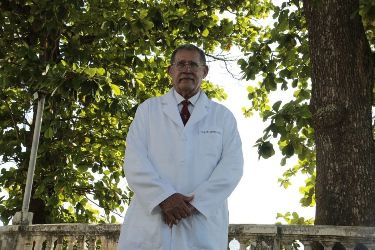 O médico Roberto Badaró