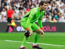 Imagem - Ex-goleiro campeão mundial pede R$ 20 milhões de clube por enfarto sofrido durante treino