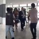 Imagem - Mulher tira as roupas e anda nua no Palácio do Planalto, em Brasília