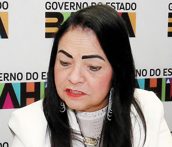 Prefeita de Lauro de Freitas, Moema Gramacho